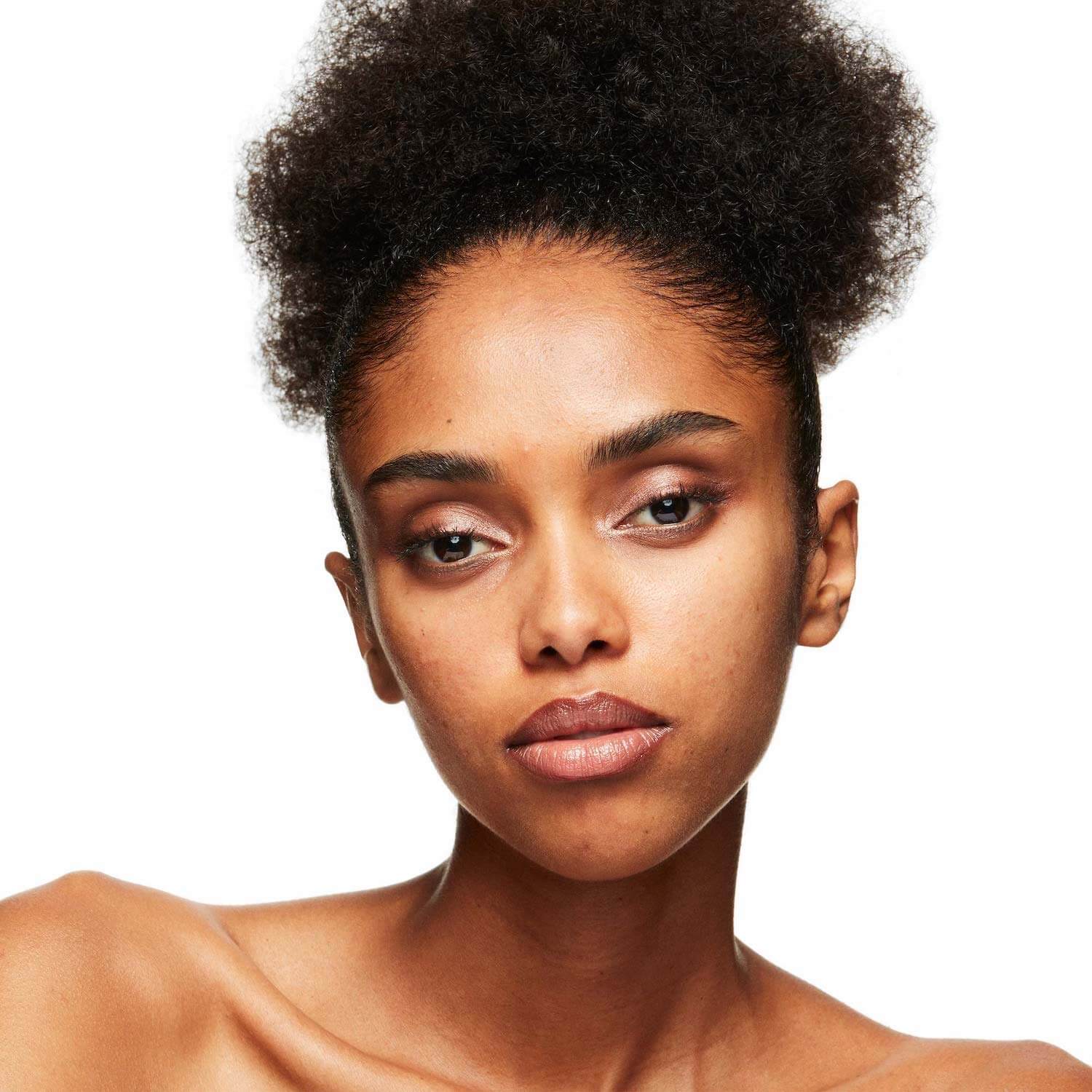 STUDIO FIX EVERY-WEAR ALL-OVER FACE PEN (CORRECTOR PARA ROSTRO)